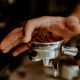 tips-memilih-franchise-coffee-shop-pemula-kopi-chuseyo